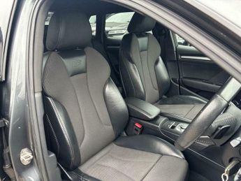 Audi A3 1.0 TFSI 30 Black Edition Sportback S Tronic Euro 6 (s/s) 5dr