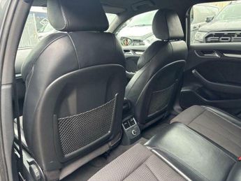 Audi A3 1.0 TFSI 30 Black Edition Sportback S Tronic Euro 6 (s/s) 5dr