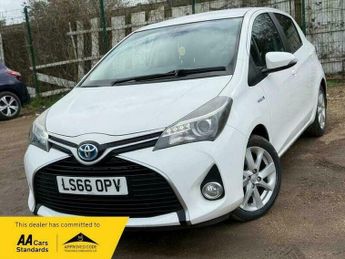 Toyota Yaris 1.5 VVT-h Excel Hatchback 5dr Petrol Hybrid E-CVT Euro 6 (15in A