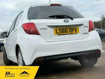 Toyota Yaris 1.5 VVT-h Excel Hatchback 5dr Petrol Hybrid E-CVT Euro 6 (15in A