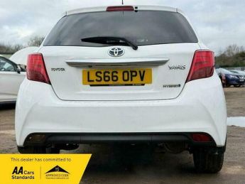 Toyota Yaris 1.5 VVT-h Excel Hatchback 5dr Petrol Hybrid E-CVT Euro 6 (15in A