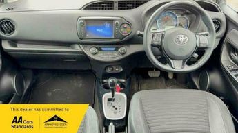 Toyota Yaris 1.5 VVT-h Excel Hatchback 5dr Petrol Hybrid E-CVT Euro 6 (15in A