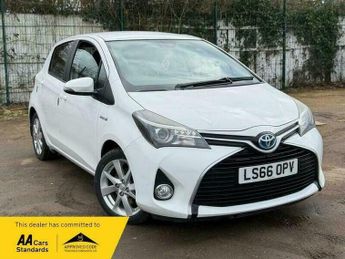 Toyota Yaris 1.5 VVT-h Excel Hatchback 5dr Petrol Hybrid E-CVT Euro 6 (15in A