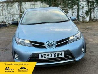 Toyota Auris 1.8 VVT-h Excel Hatchback 5dr Petrol Hybrid CVT Euro 5 (s/s) (13