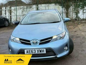 Toyota Auris 1.8 VVT-h Excel Hatchback 5dr Petrol Hybrid CVT Euro 5 (s/s) (13