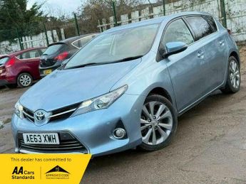 Toyota Auris 1.8 VVT-h Excel Hatchback 5dr Petrol Hybrid CVT Euro 5 (s/s) (13