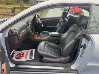 Mercedes-Benz  3.2 CLK320 Elegance 2dr