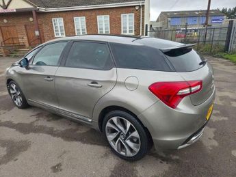Citroen DS5 2.0 HDi DStyle Hatchback 5dr Diesel Auto Euro 5 (160 ps)