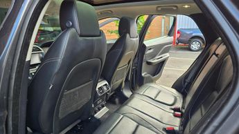 Jaguar F-Pace 3.0 V6 S Auto AWD Euro 6 (s/s) 5dr