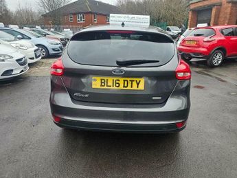 Ford Focus 1.0T EcoBoost Zetec Euro 6 (s/s) 5dr