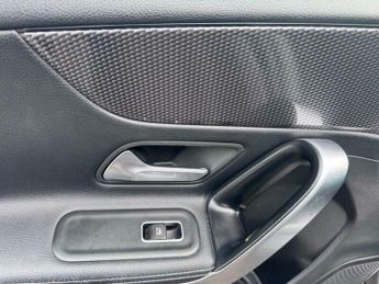 Mercedes-Benz A Class 2.0 A200d Sport 8G-DCT Euro 6 (s/s) 5dr