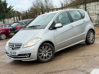 Mercedes-Benz A Class 1.5 A160 Elegance SE Hatchback 5dr Petrol CVT (162 g/km, 95 bhp)