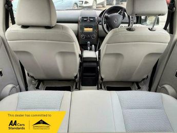 Mercedes-Benz A Class 1.5 A160 Elegance SE Hatchback 5dr Petrol CVT (162 g/km, 95 bhp)