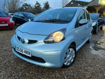 Toyota AYGO 1.0 VVT-i + MultiMode Euro 4 5dr