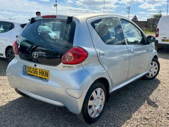 Toyota AYGO 1.0 VVT-i + MultiMode Euro 4 5dr