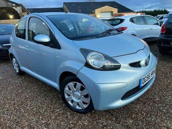 Toyota AYGO 1.0 VVT-i + MultiMode Euro 4 5dr