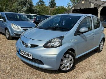 Toyota AYGO 1.0 VVT-i + MultiMode Euro 4 5dr