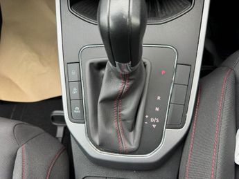 SEAT Arona TSI FR DSG