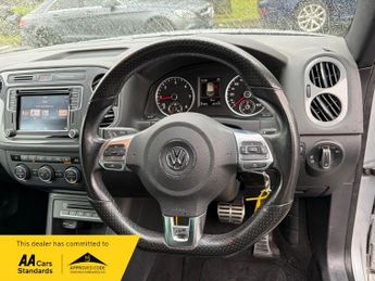 Volkswagen Tiguan R LINE EDITION TDI BMT 4MOTION AUTOMATIC DSG