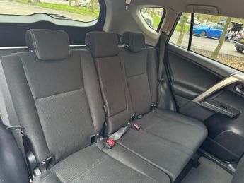 Toyota RAV4 VVT-I ICON AWD