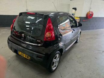 Peugeot 107 1.0 12V Allure Euro 4 5dr