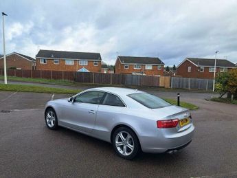 Audi A5 2.0 TDI SE S Tronic quattro Euro 5 (s/s) 2dr