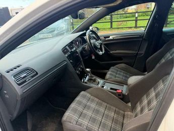 Volkswagen Golf 2.0 TDI BlueMotion Tech GTD DSG Euro 6 (s/s) 5dr