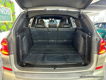 BMW X3 M COMPETITION [4X BMW SERVICES & STUNNING X3M]