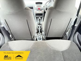 Citroen C1 1.0i Rhythm Hatchback 5dr Petrol Manual Euro 4 (67 ps)