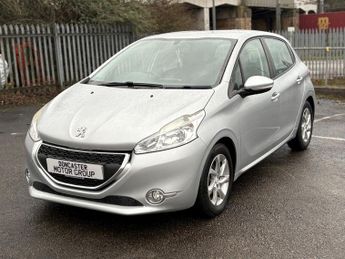 Peugeot 208 1.4 e-HDi Active EGC Euro 5 (s/s) 5dr