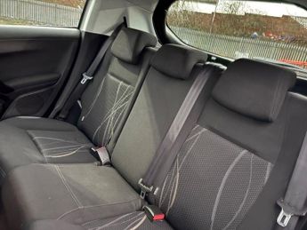 Peugeot 208 1.4 e-HDi Active EGC Euro 5 (s/s) 5dr