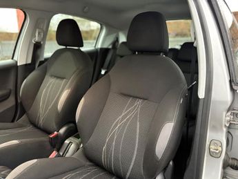 Peugeot 208 1.4 e-HDi Active EGC Euro 5 (s/s) 5dr