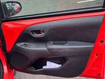 Toyota AYGO 1.0 VVT-i x-cite Euro 5 5dr Euro 5