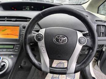 Toyota Prius VVT-I T SPIRIT