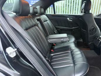 Mercedes-Benz E Class 2.1 E220 CDI SE G-Tronic+ Euro 5 (s/s) 4dr