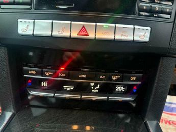 Mercedes-Benz E Class 2.1 E220 CDI SE G-Tronic+ Euro 5 (s/s) 4dr