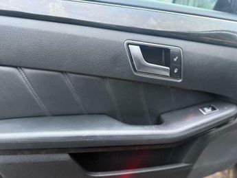 Mercedes-Benz E Class 2.1 E220 CDI SE G-Tronic+ Euro 5 (s/s) 4dr