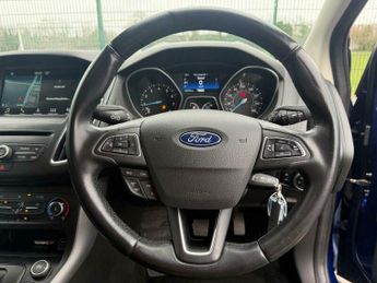 Ford Focus 1.0T EcoBoost Zetec Edition Auto Euro 6 (s/s) 5dr