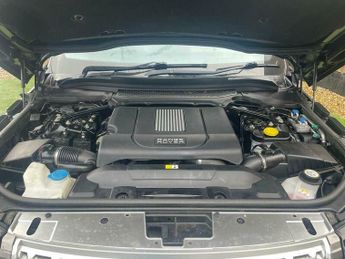 Land Rover Range Rover SDV8 VOGUE