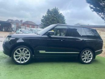 Land Rover Range Rover SDV8 VOGUE
