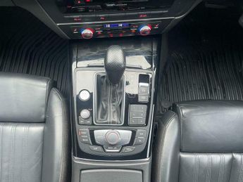 Audi A6 TDI QUATTRO S LINE BLACK EDITION