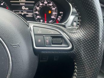 Audi A6 TDI QUATTRO S LINE BLACK EDITION