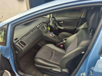 Toyota Prius 1.8 VVT-h CVT Euro 5 (s/s) 5dr