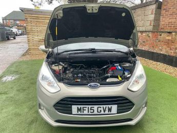 Ford B-Max TITANIUM
