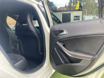 Mercedes A Class A220 CDI BLUEEFFICIENCY AMG SPORT