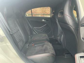 Mercedes A Class A220 CDI BLUEEFFICIENCY AMG SPORT