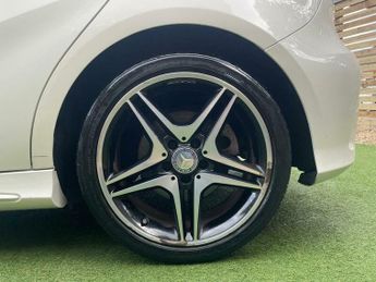 Mercedes A Class A220 CDI BLUEEFFICIENCY AMG SPORT