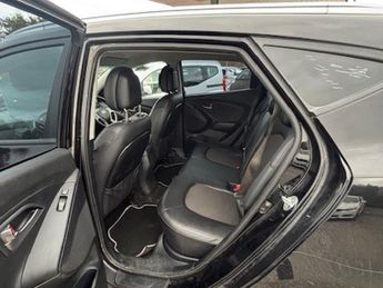 Hyundai IX35 CRDI SE NAV LOADS OF TECH, WITH GREAT RUNNING COSTS-SAT NAVIGATI