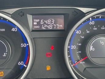 Hyundai IX35 CRDI SE NAV LOADS OF TECH, WITH GREAT RUNNING COSTS-SAT NAVIGATI