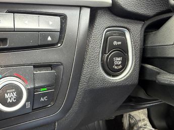 BMW 3 SERIES 2.0 320d SE Touring Auto Euro 5 (s/s) 5dr